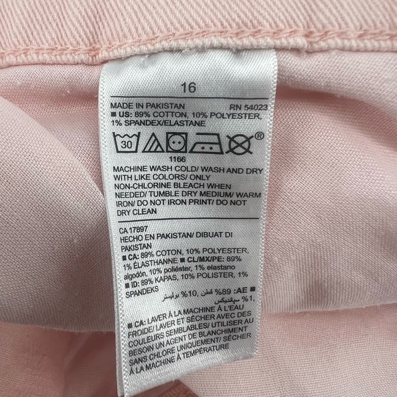 Old Navy Pink Boyfriend Cut Off Jean Shorts Size 16 Women’s - Picture 4 of 5